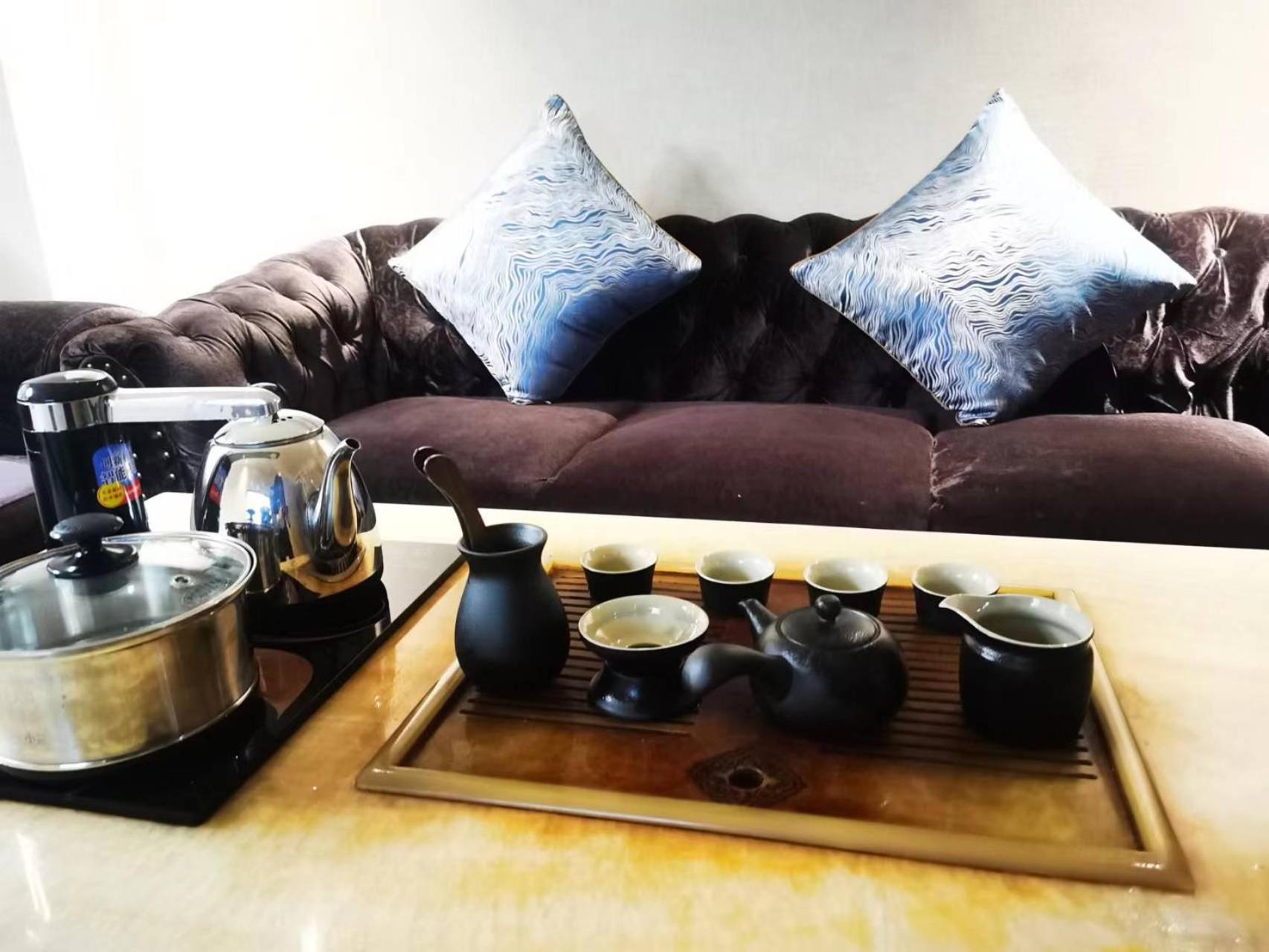 Paco Hotel Tianhe Coach Terminal Metro Satation Guangzhou-Free Shuttle Bus For Canton Fair Exteriör bild