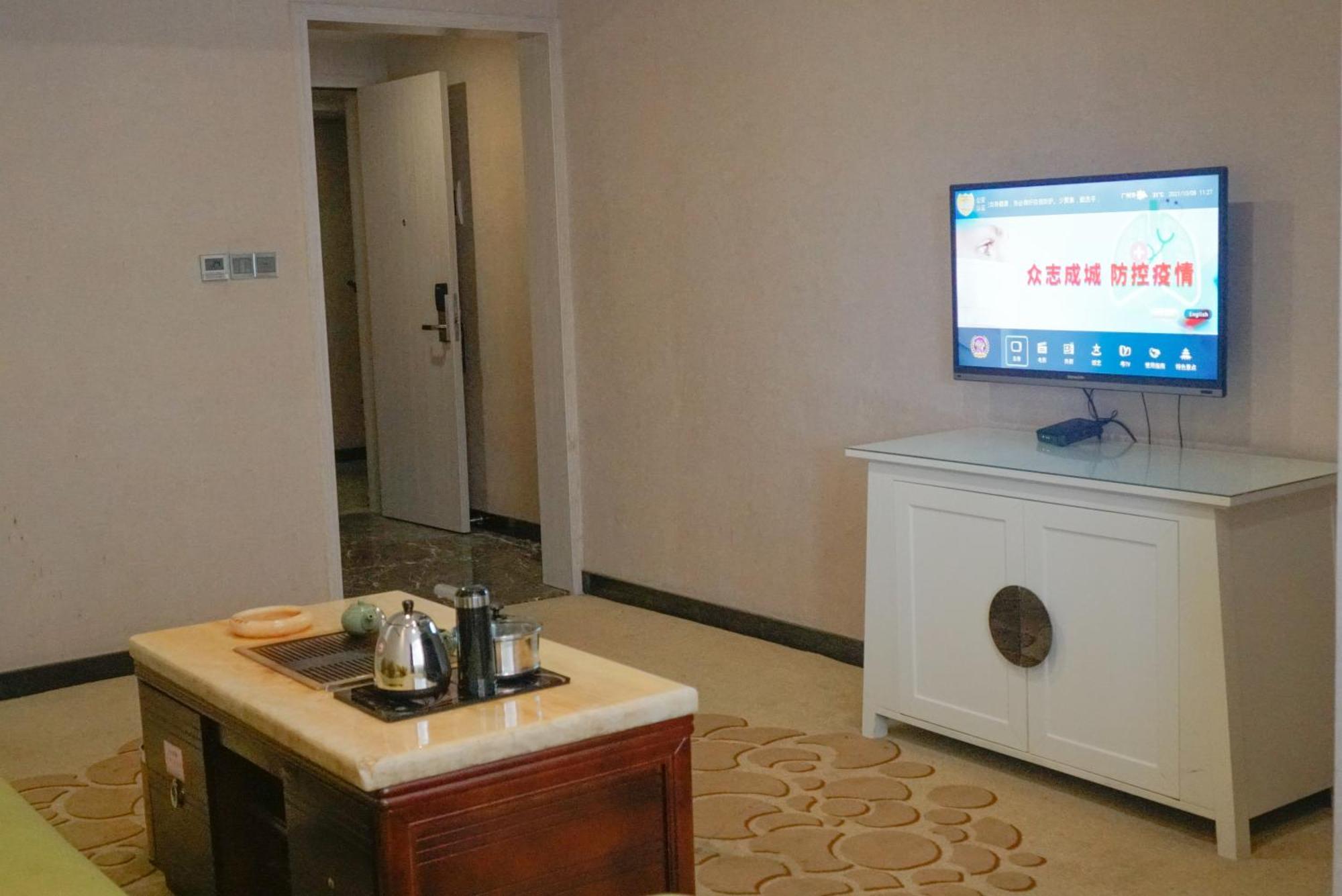 Paco Hotel Tianhe Coach Terminal Metro Satation Guangzhou-Free Shuttle Bus For Canton Fair Exteriör bild